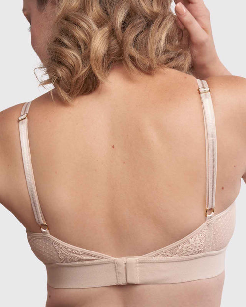 Black / Unilateral & pocketed high cut neck lace bralette on unilateral model back view